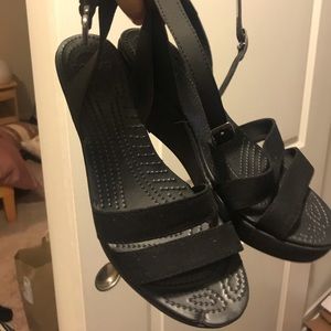 COPY - NWOT Crocs Leigh Wedge Women’s sz 10